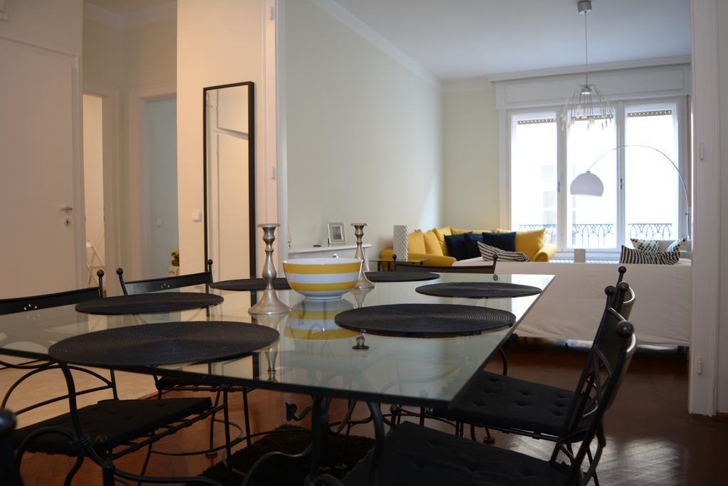 International Apartments Budapeste Quarto foto